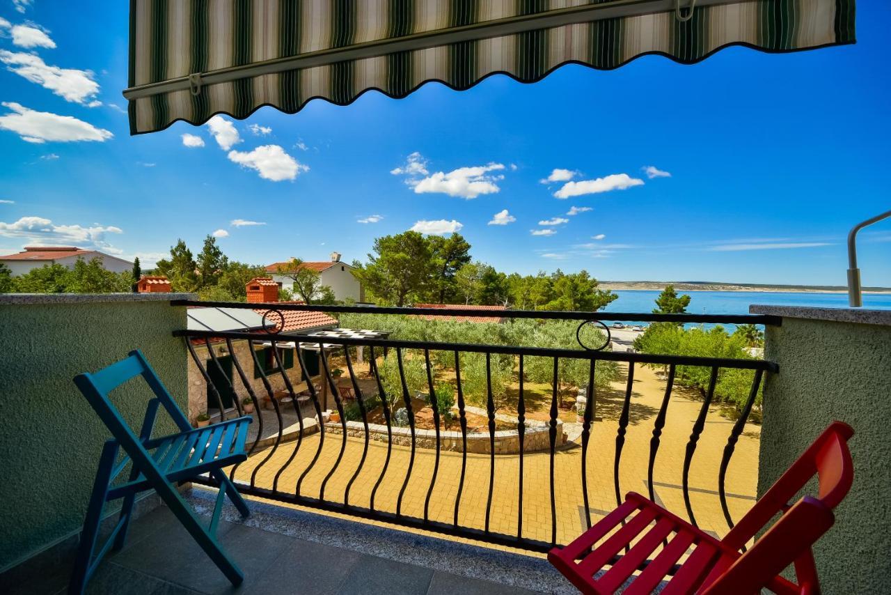 Ferienwohnung In Olive Garden Starigrad Paklenica Exterior foto