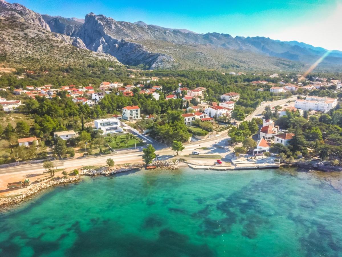 Ferienwohnung In Olive Garden Starigrad Paklenica Exterior foto