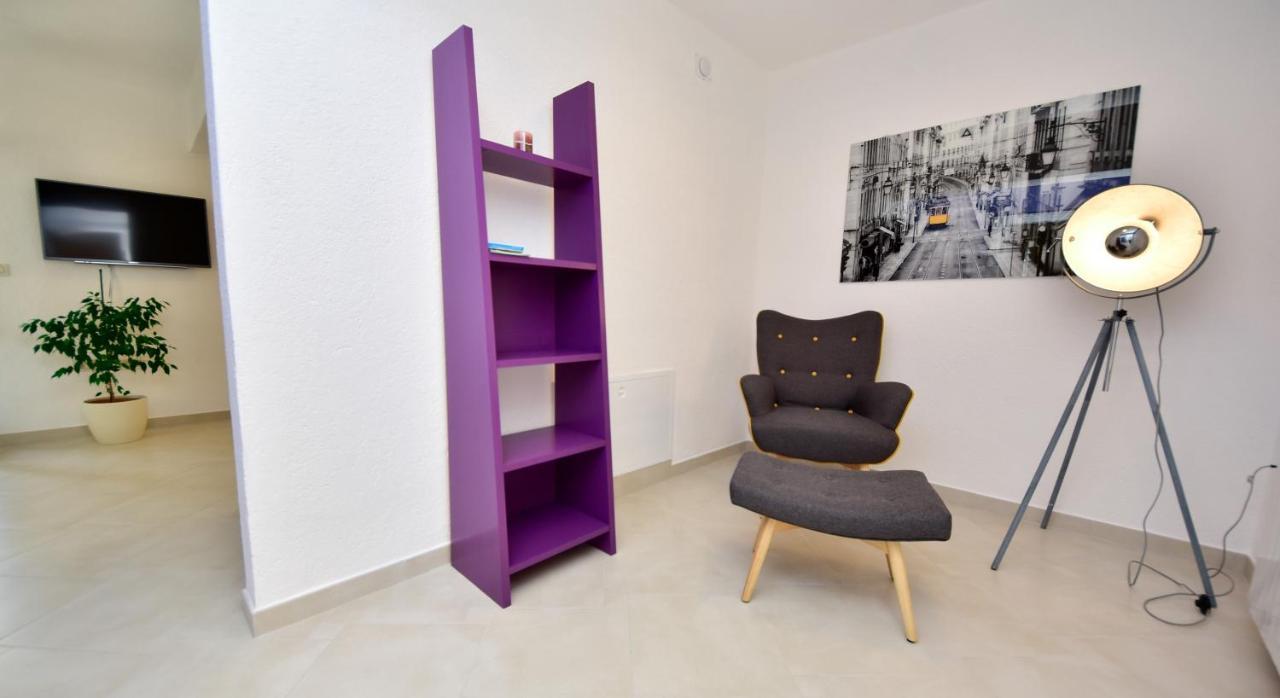Ferienwohnung In Olive Garden Starigrad Paklenica Exterior foto